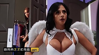 Sulten og aggressiv - Ariella Ferrera og Isis Love i MILF-trollkvinner episode 1 fra Brazzers